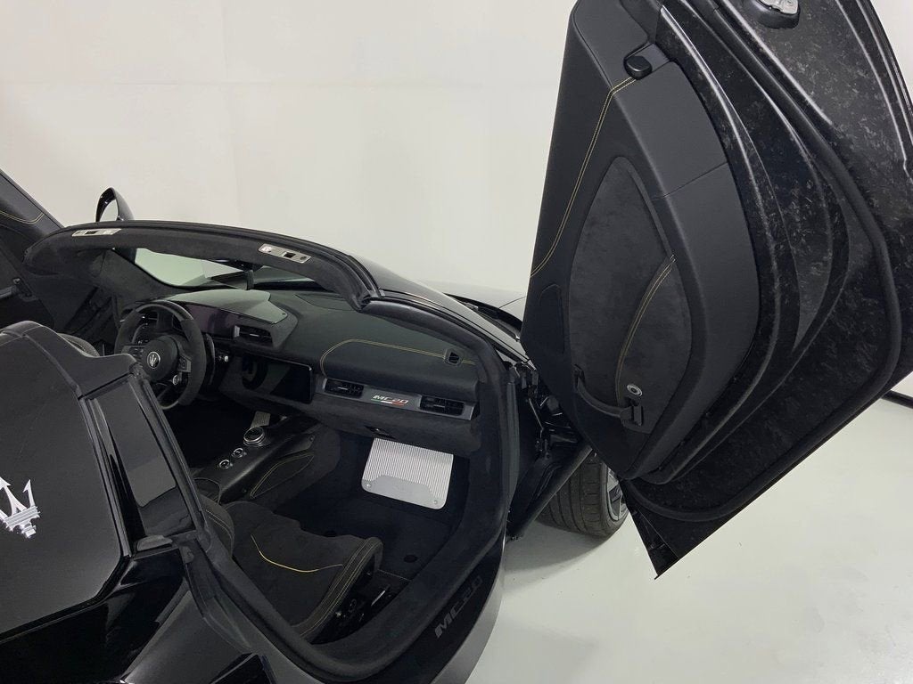 2024 Maserati MC20 Cielo