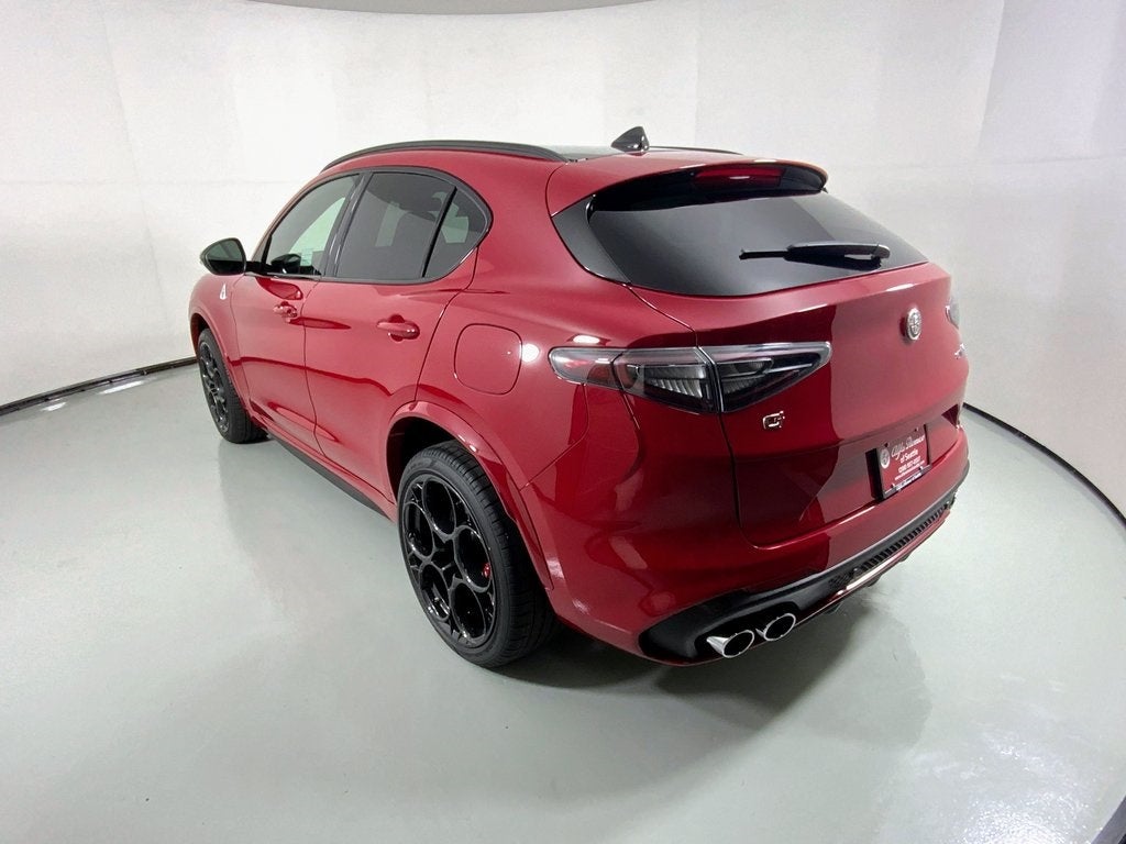 2024 Alfa Romeo Stelvio Quadrifoglio