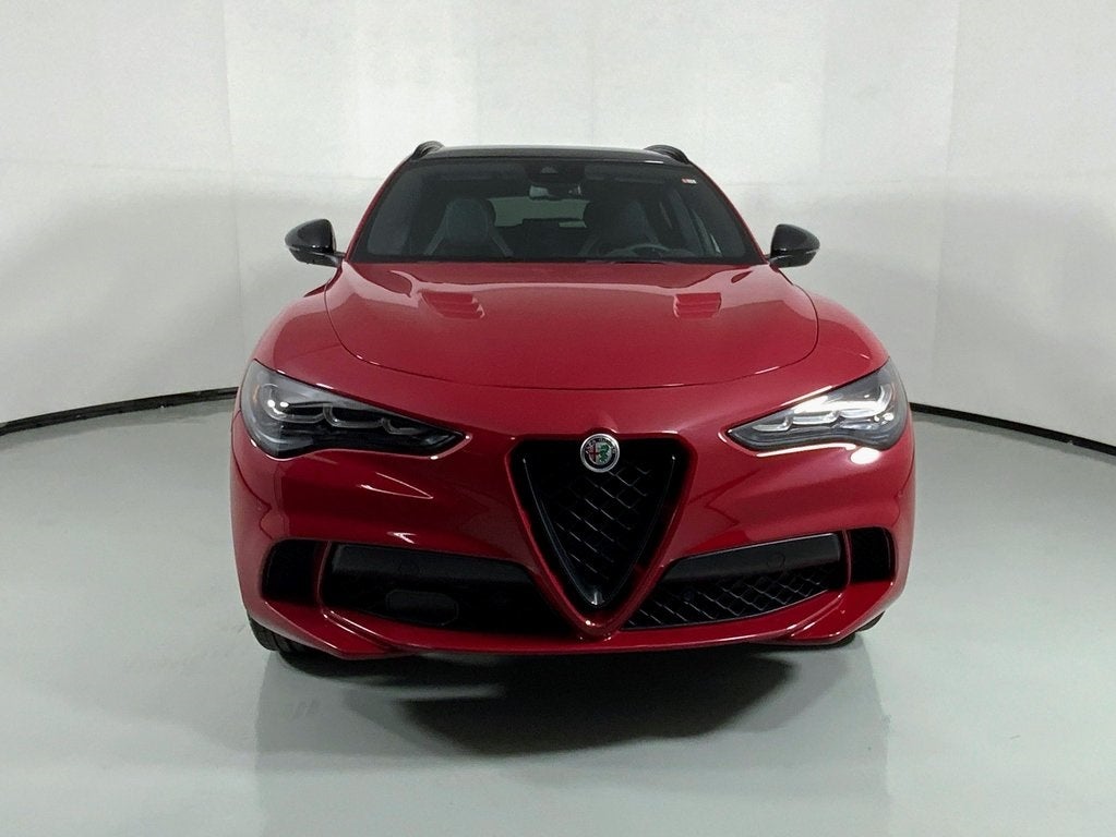 2024 Alfa Romeo Stelvio Quadrifoglio