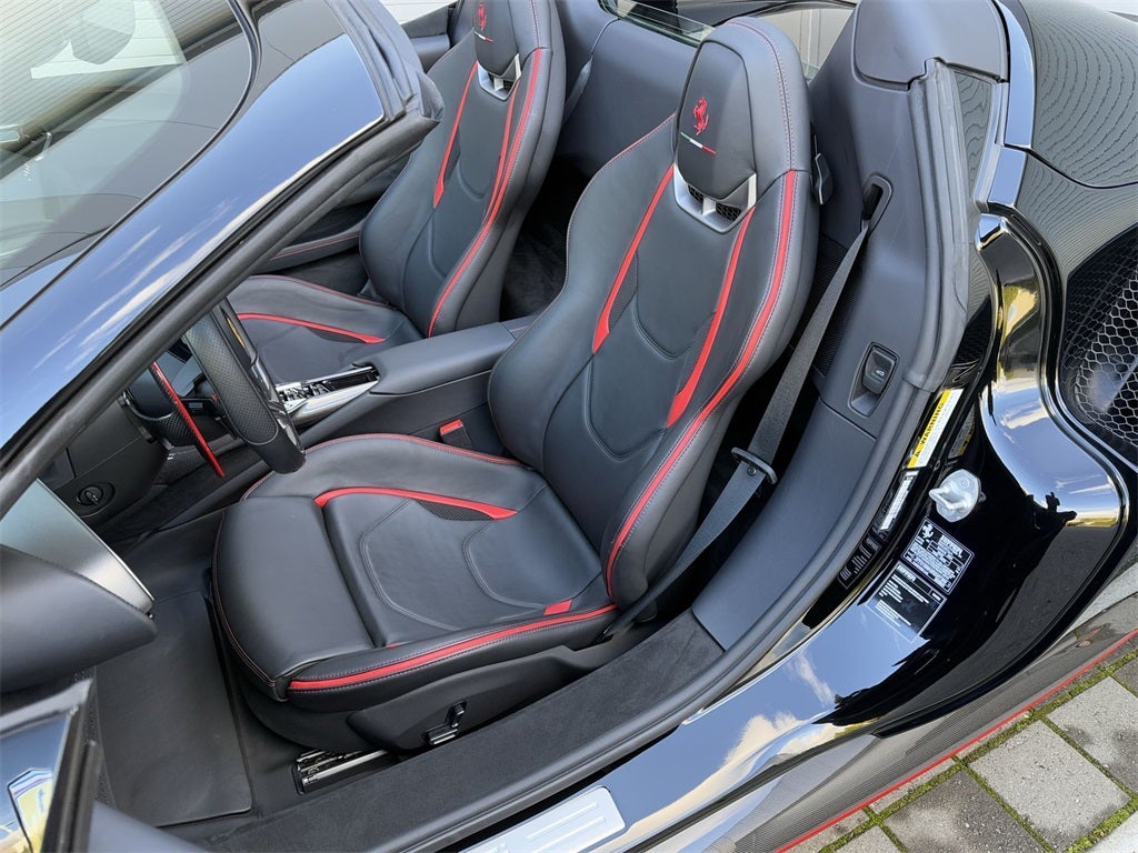 2024 Ferrari 296 GTS Base