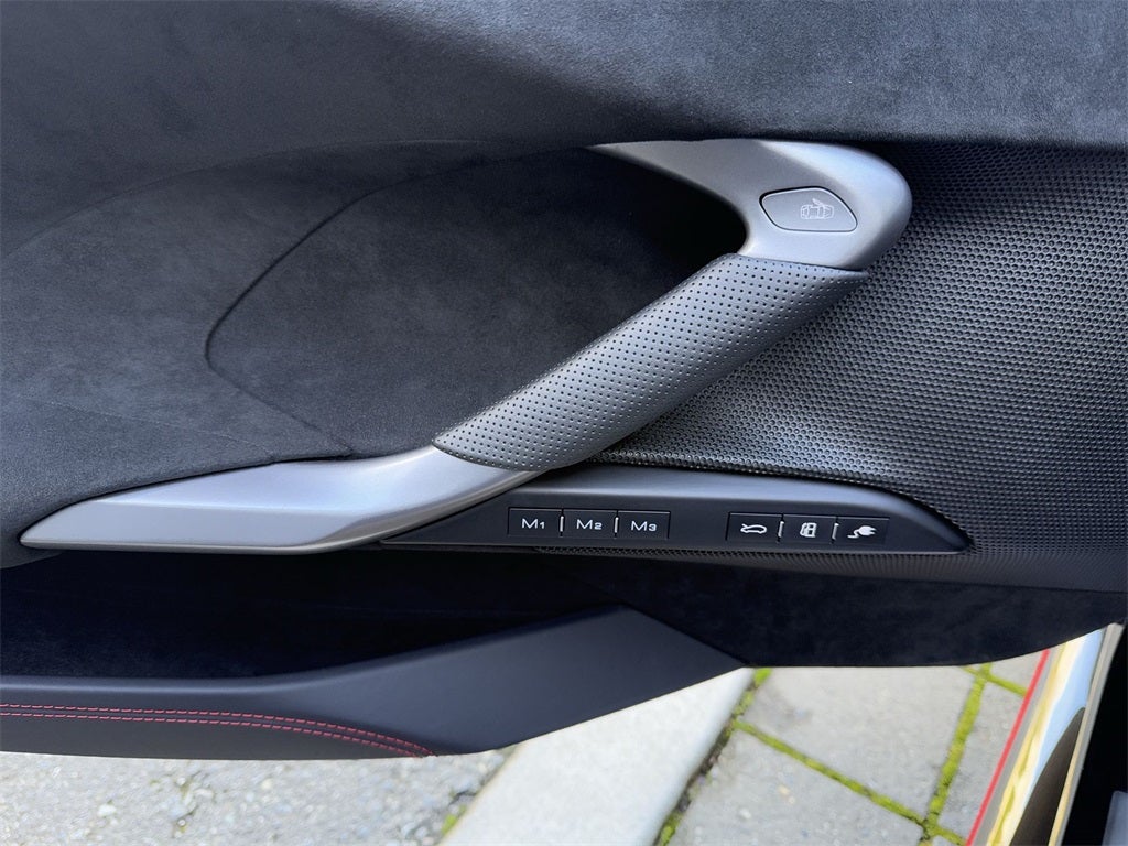 2024 Ferrari 296 GTS Base