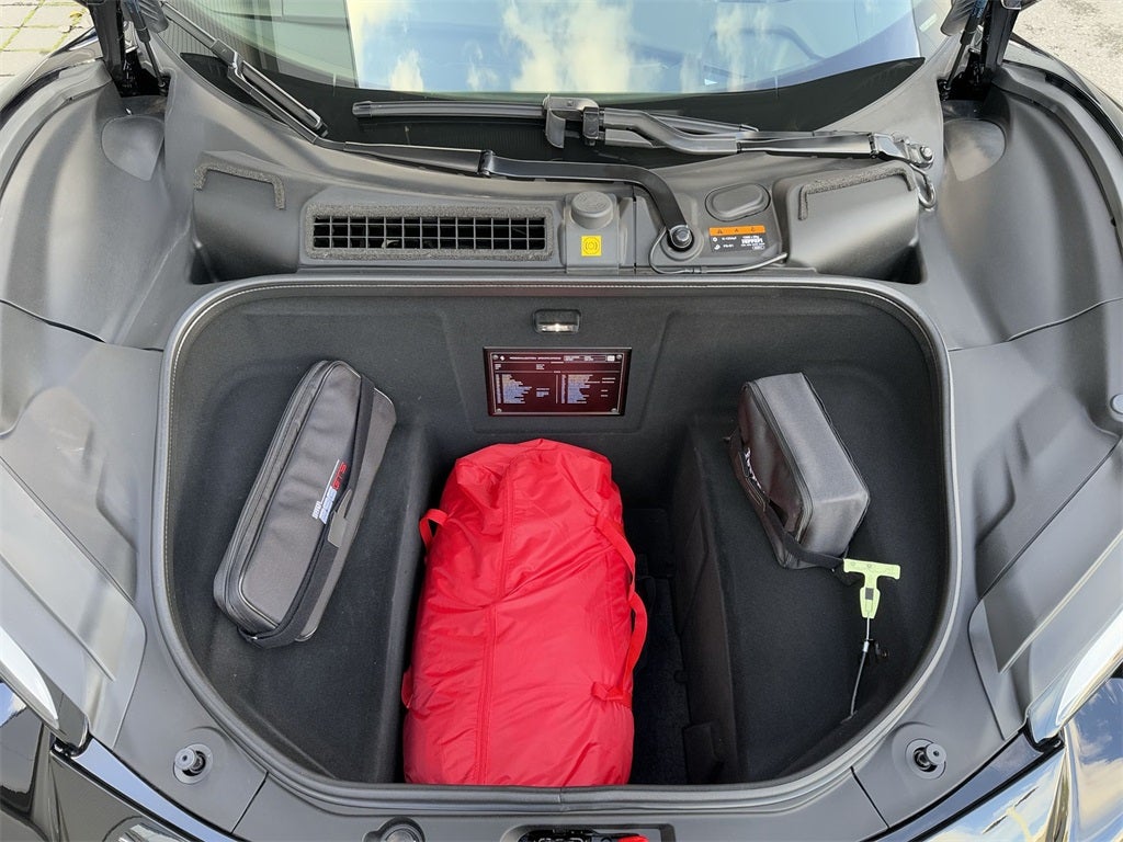 2024 Ferrari 296 GTS Base