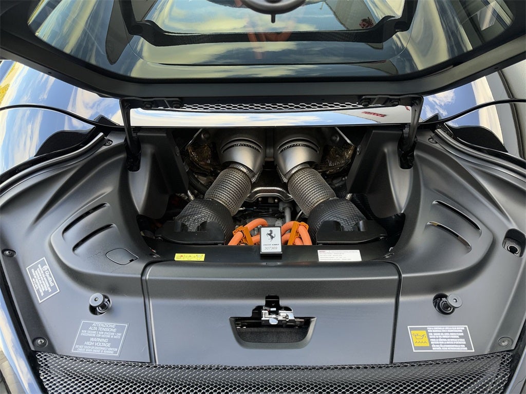 2024 Ferrari 296 GTS Base