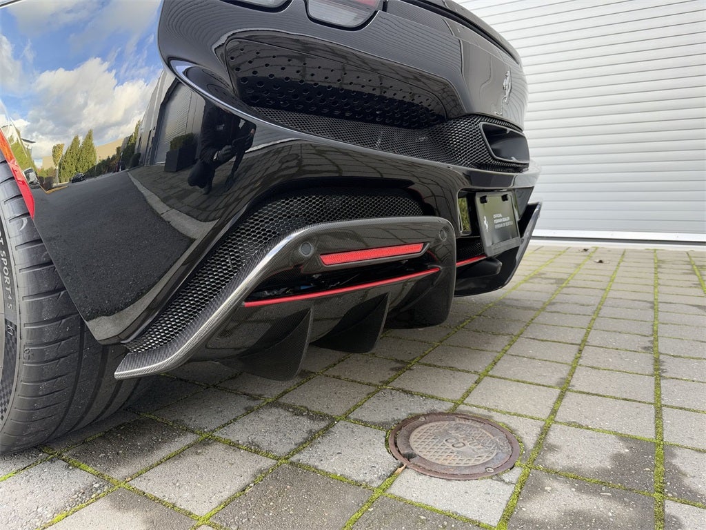 2024 Ferrari 296 GTS Base