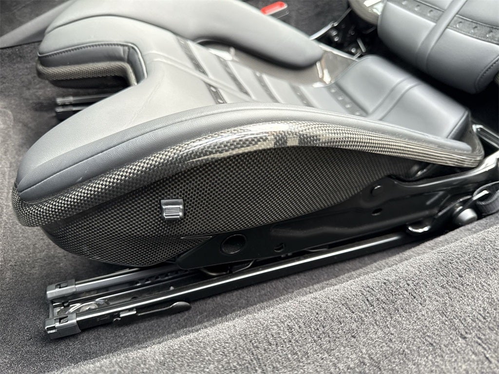 2024 Ferrari 296 GTS Base