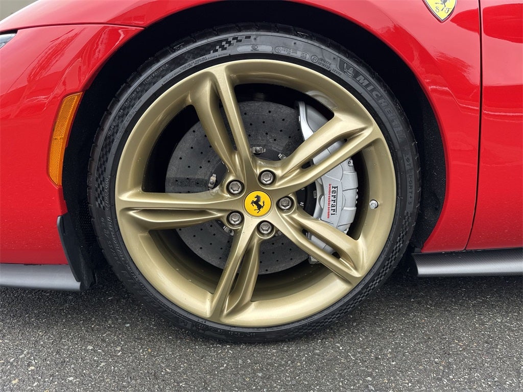 2023 Ferrari 296 GTS Base