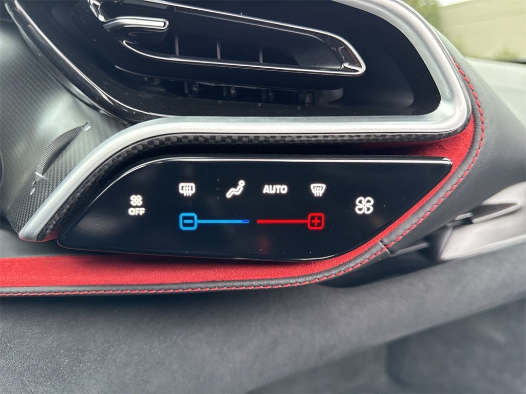 2023 Ferrari 296 GTS Base