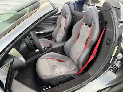 2024 Ferrari 296 GTS Base