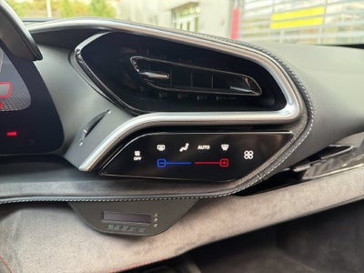 2024 Ferrari 296 GTS Base