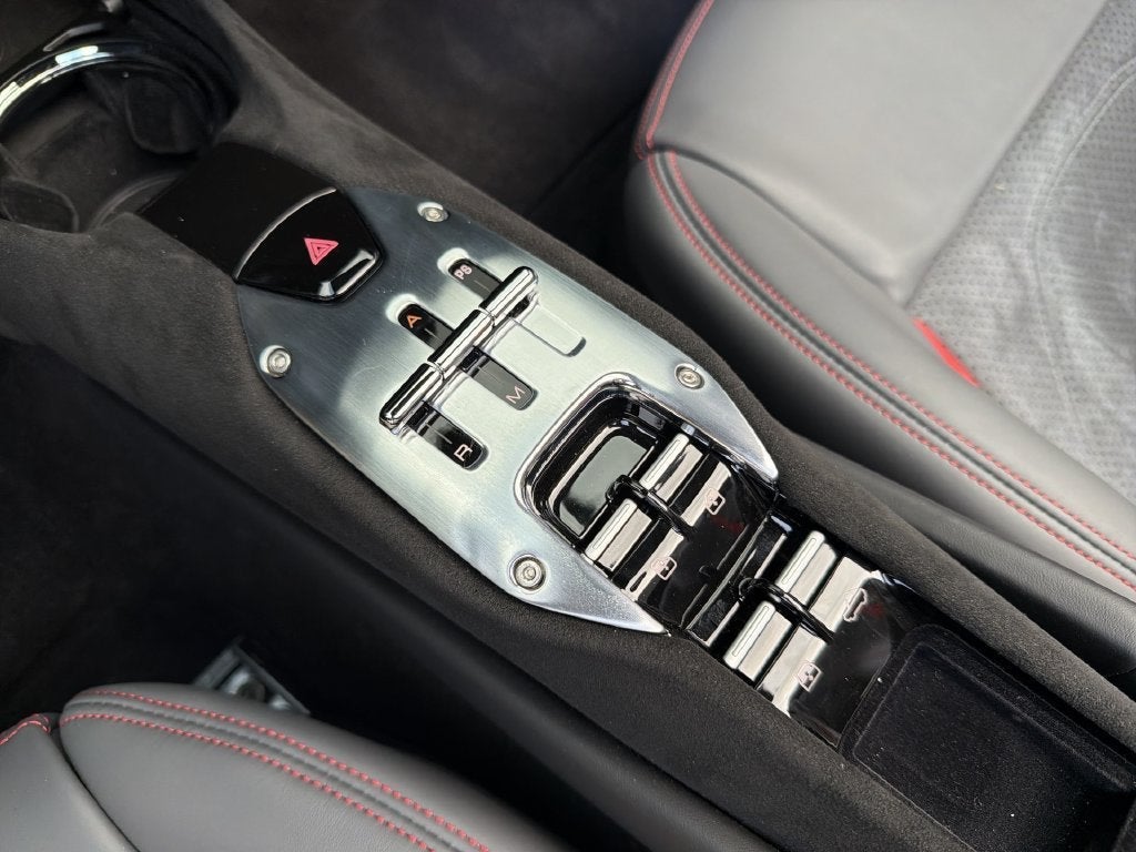 2024 Ferrari 296 GTS Base
