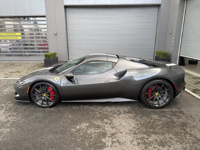 2024 Ferrari 296 GTS Base