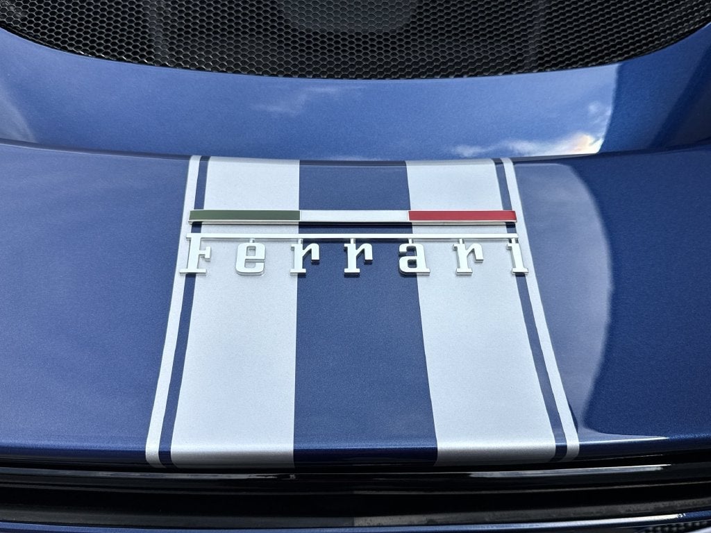 2024 Ferrari 296 GTS Base