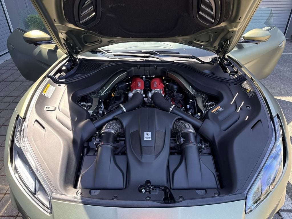 2023 Ferrari Portofino M Base
