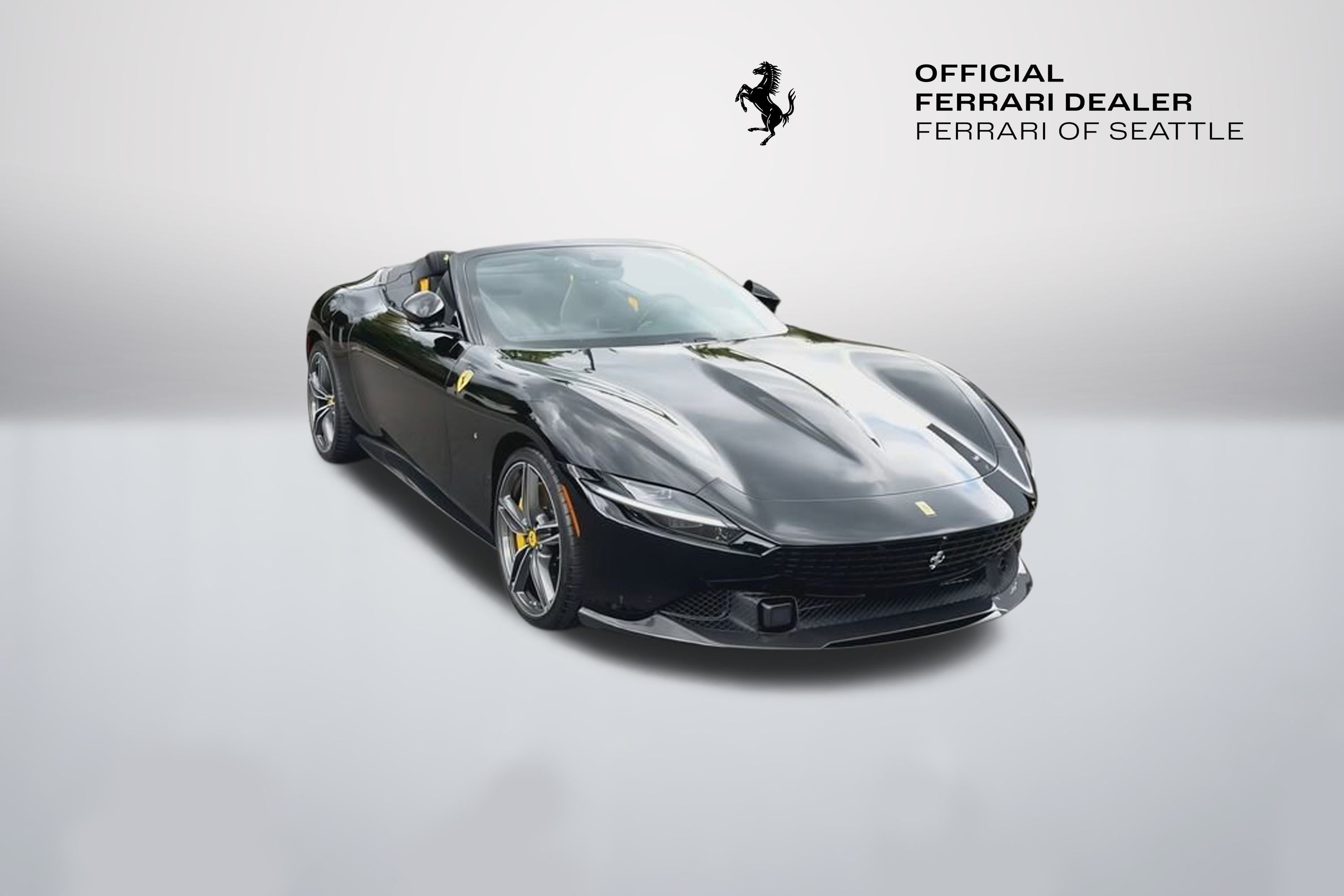 2025 Ferrari Roma Spider Base