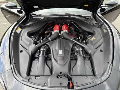 2025 Ferrari Roma Spider Base