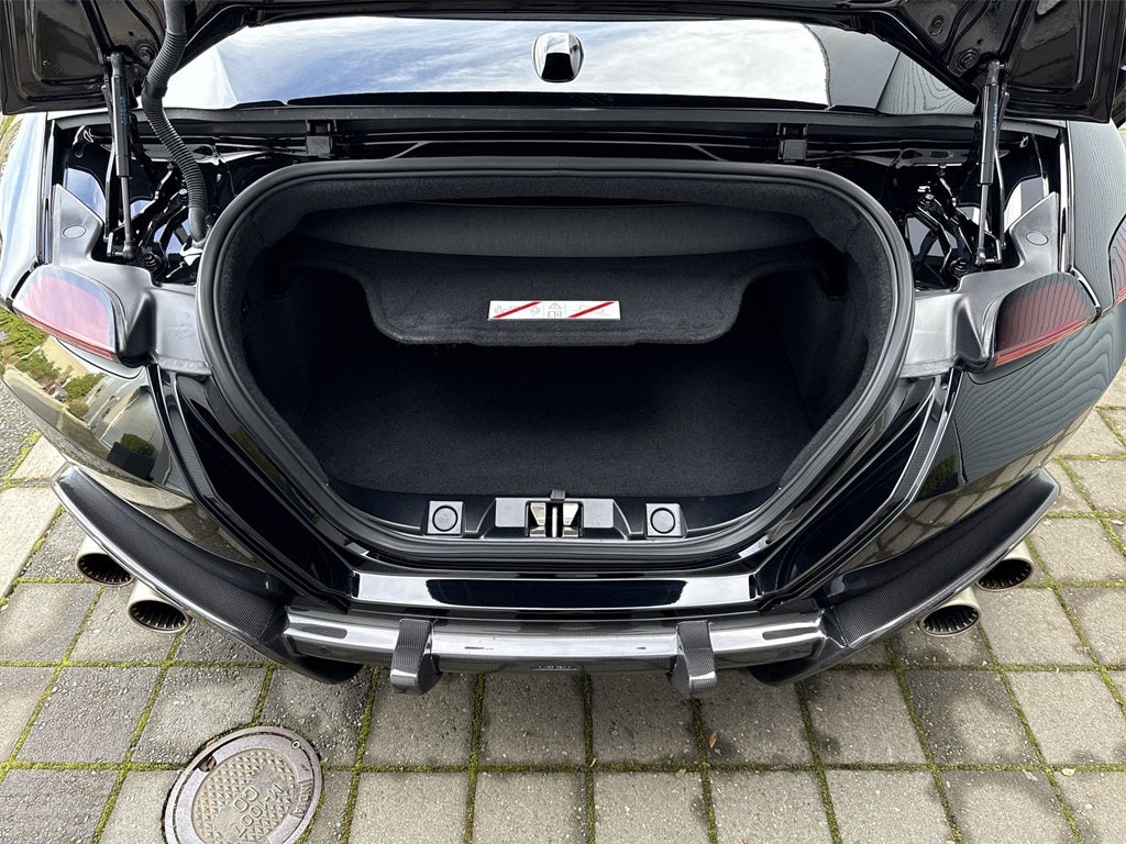 2024 Ferrari Roma Base