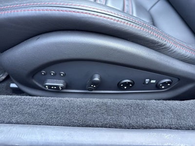 2010 Ferrari California Base