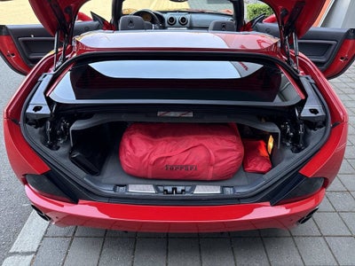 2010 Ferrari California Base