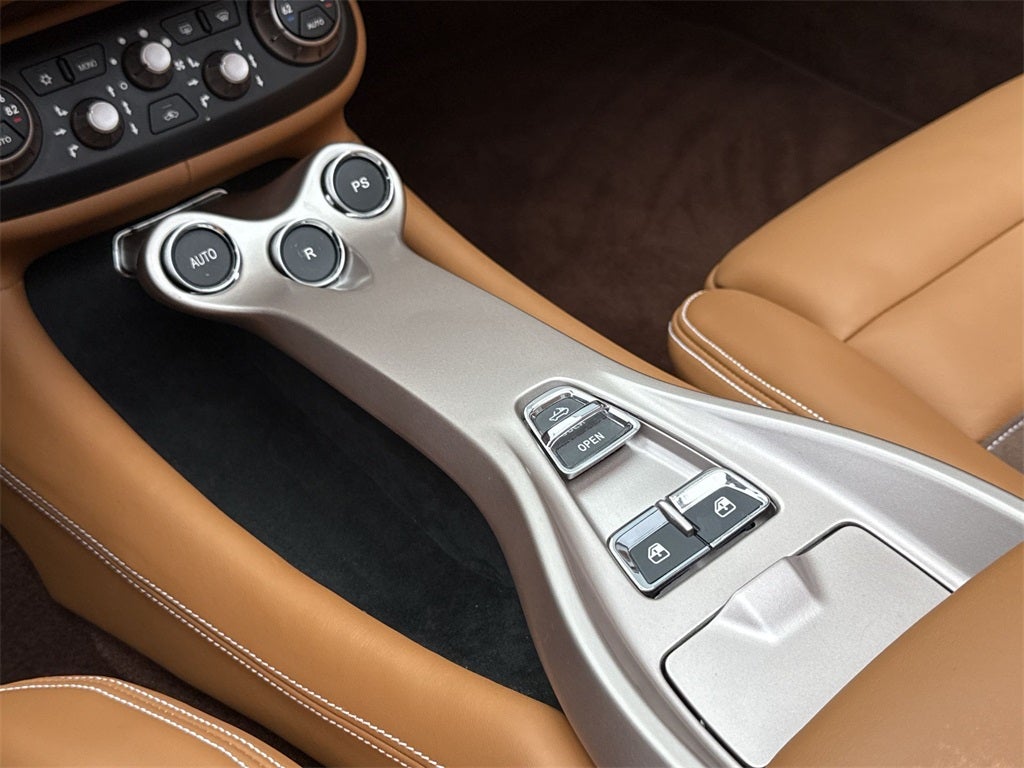 2013 Ferrari California Base