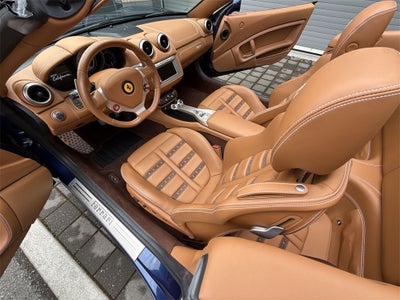 2013 Ferrari California Base