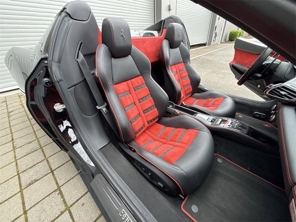 2012 Ferrari 458 Italia Base