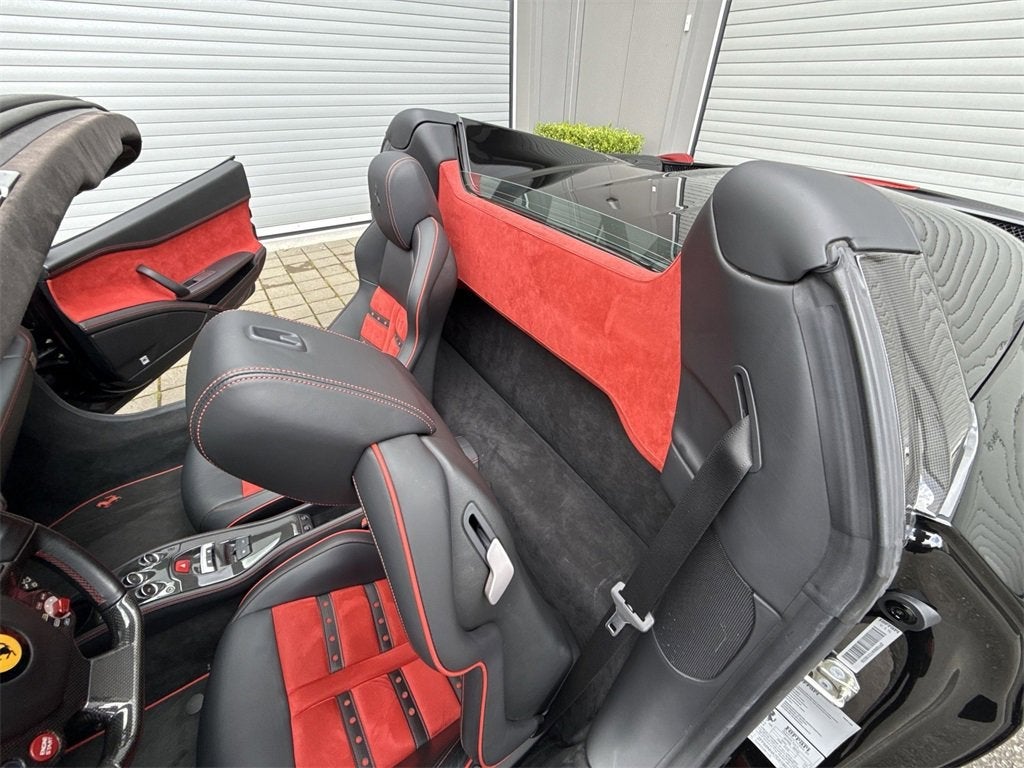 2012 Ferrari 458 Italia Base