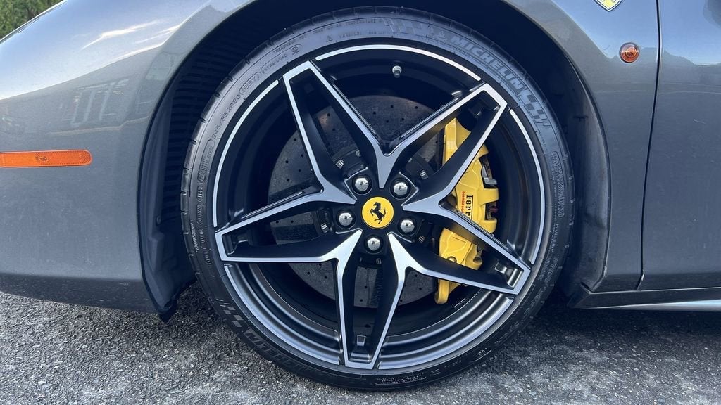 2019 Ferrari 488 GTB Base