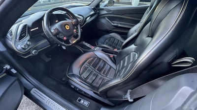 2019 Ferrari 488 GTB Base