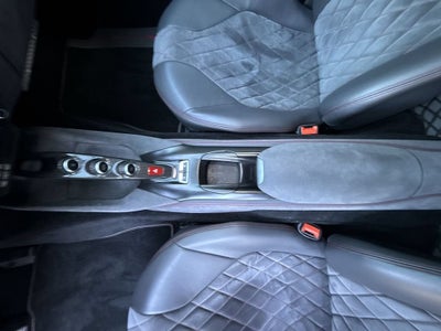 2019 Ferrari 812 Superfast Base