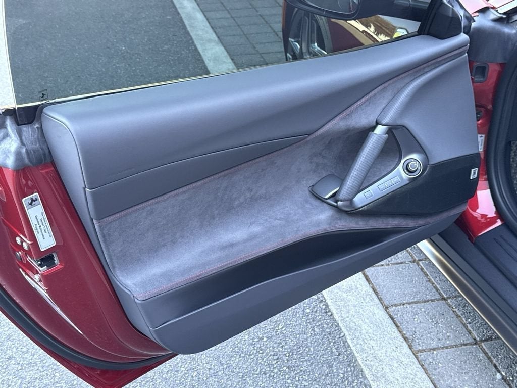 2019 Ferrari 812 Superfast Base