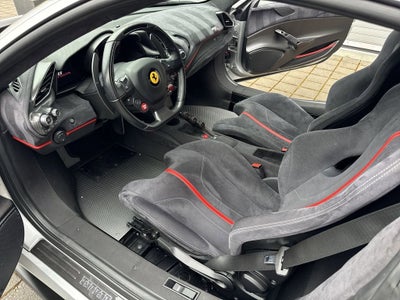 2019 Ferrari 488 Pista Base