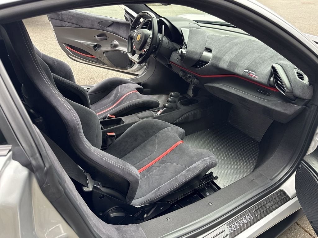 2019 Ferrari 488 Pista Base