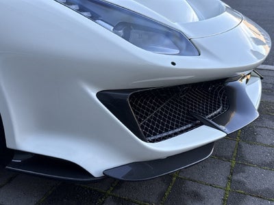 2020 Ferrari 488 Pista Base