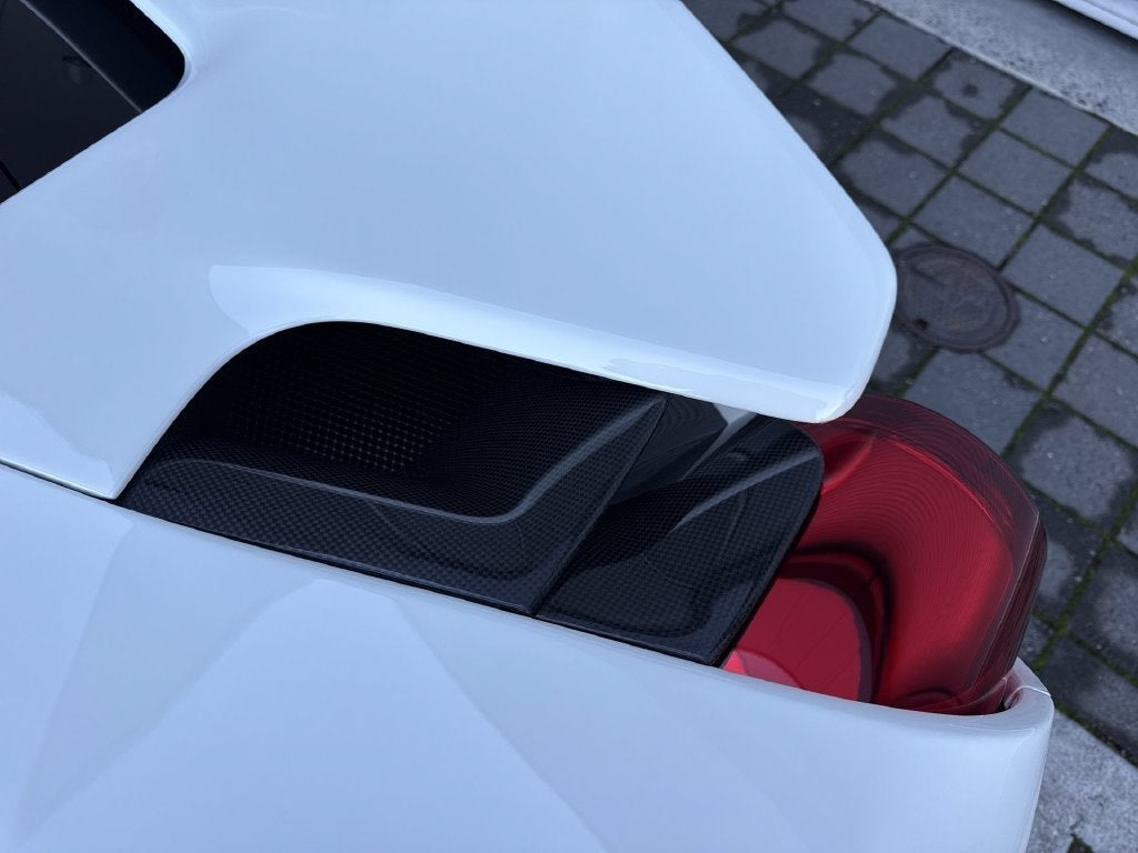 2020 Ferrari 488 Pista Base
