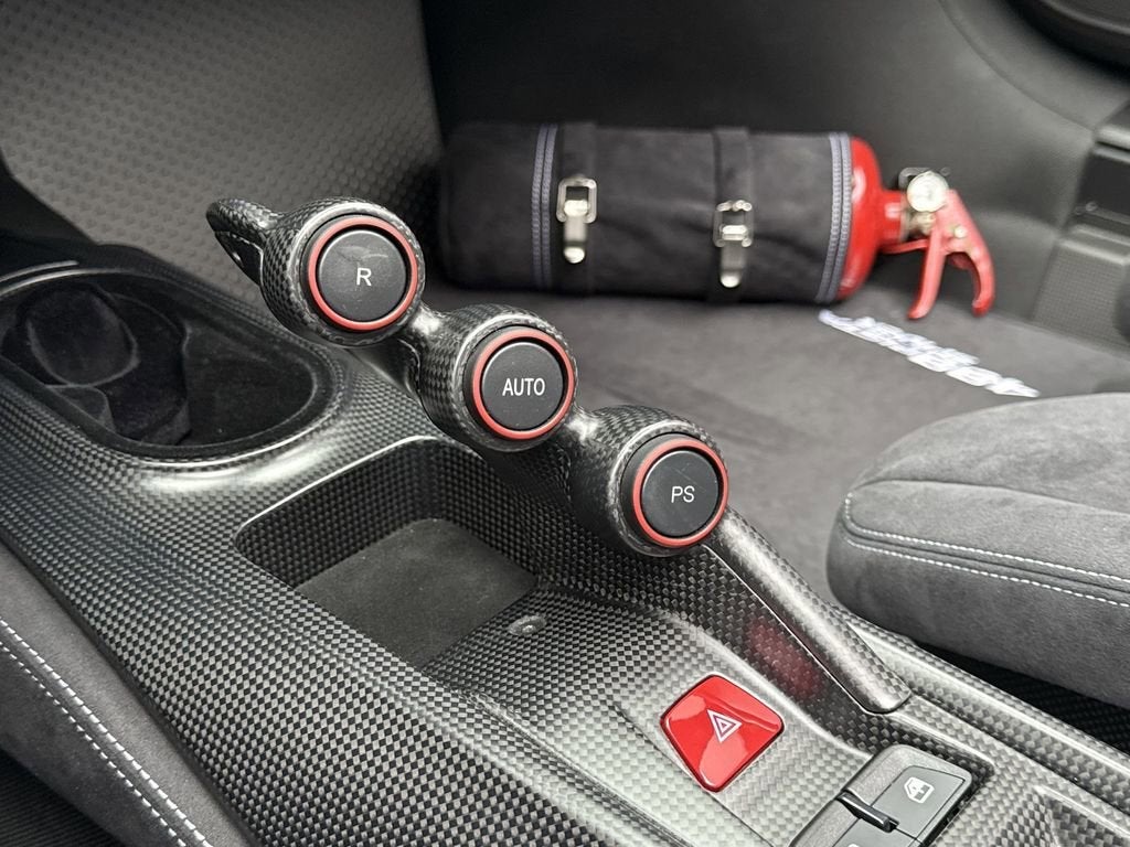 2020 Ferrari 488 Pista Spider Base