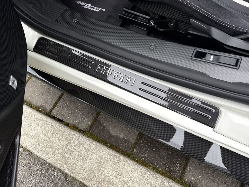 2020 Ferrari 488 Pista Spider Base