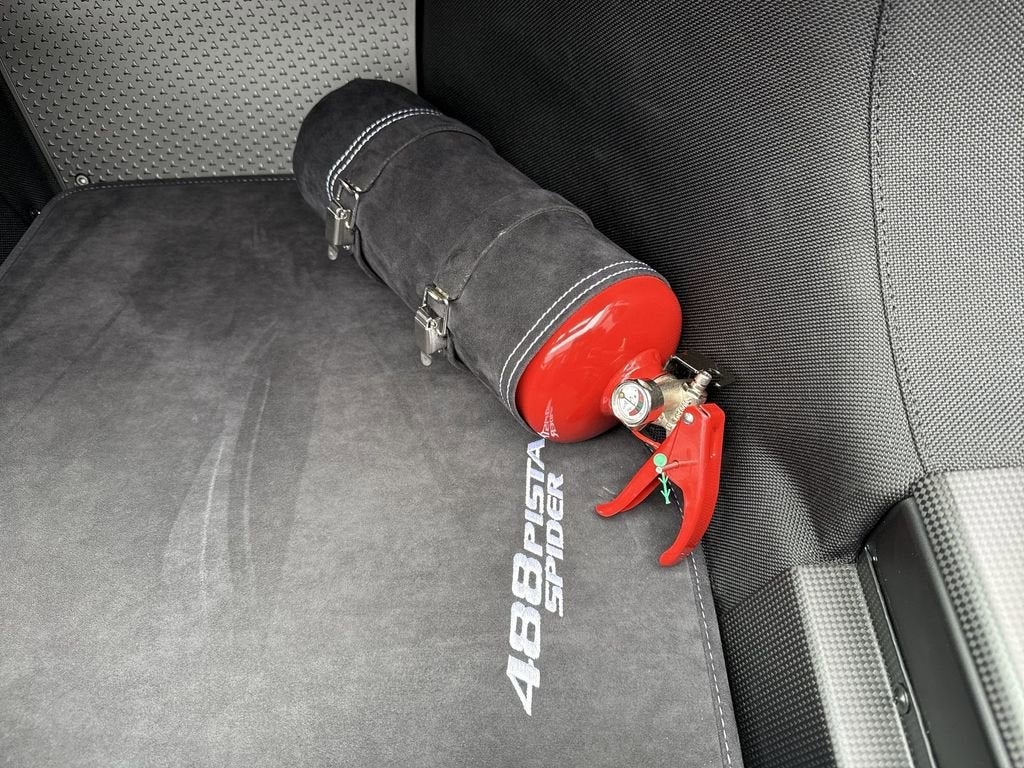 2020 Ferrari 488 Pista Spider Base