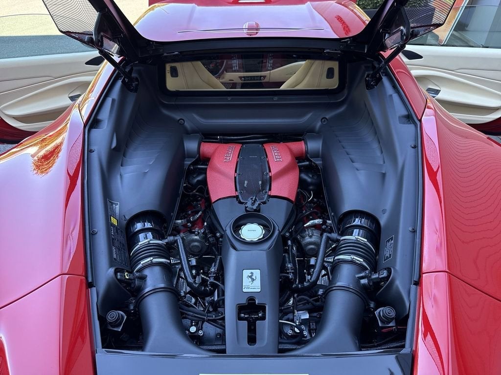 2022 Ferrari F8 Tributo Base