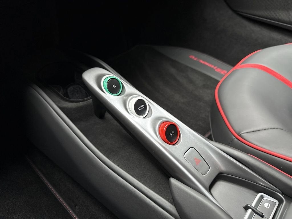 2022 Ferrari F8 Tributo Base