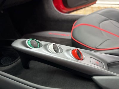 2022 Ferrari F8 Tributo Base