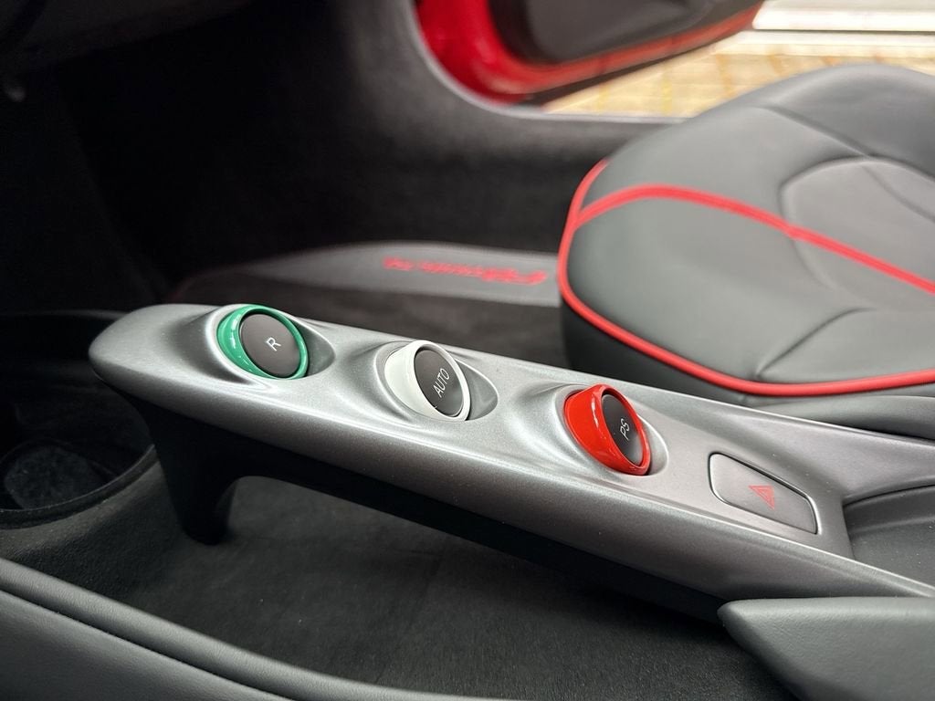 2022 Ferrari F8 Tributo Base