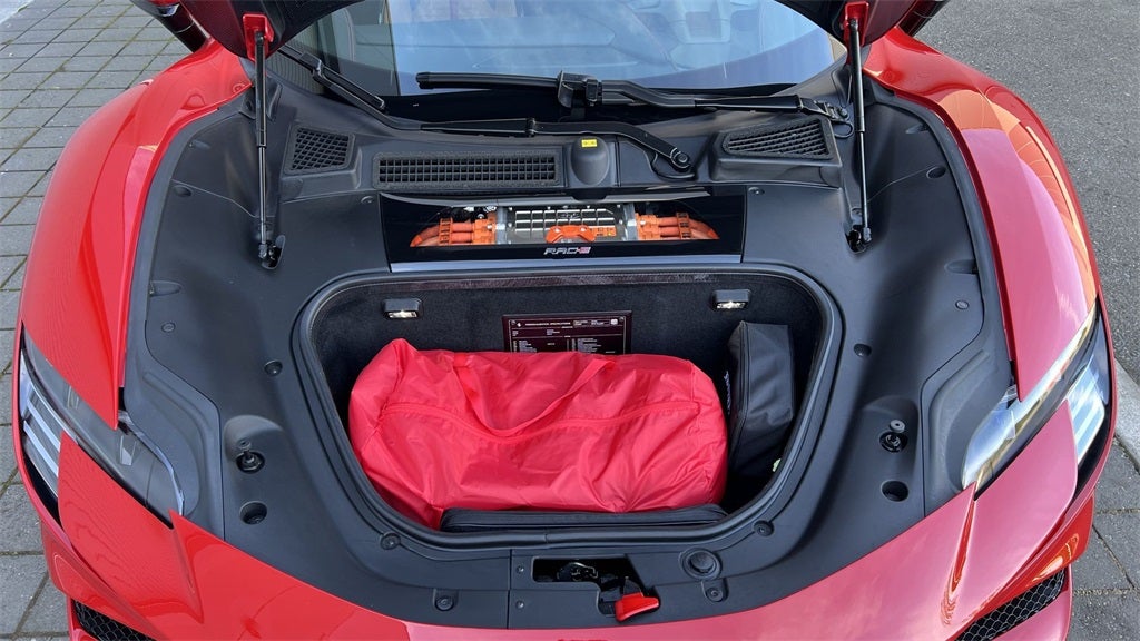 2023 Ferrari SF90 Stradale Base