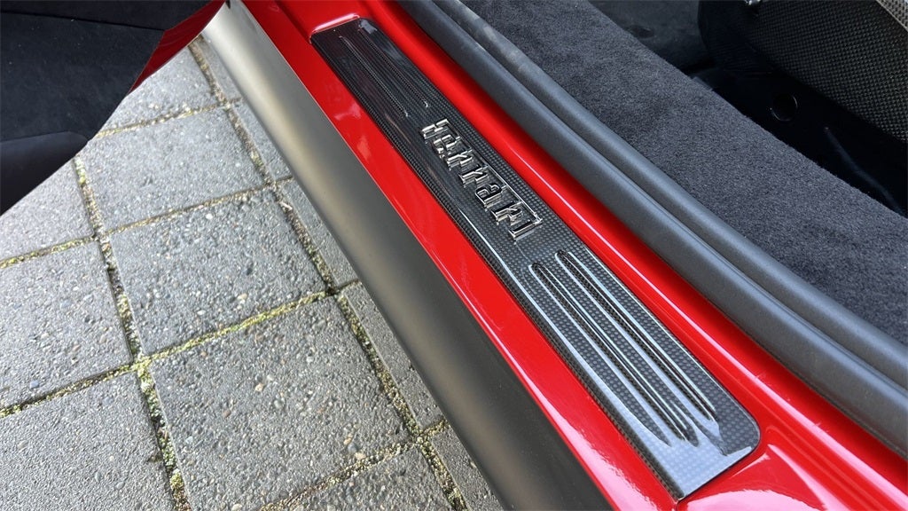 2023 Ferrari SF90 Stradale Base