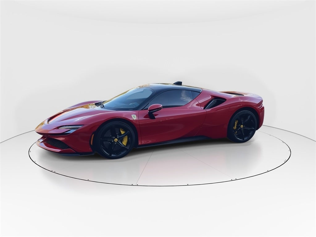 2023 Ferrari SF90 Stradale Base