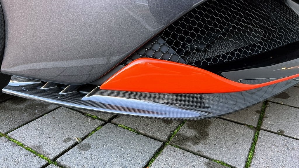 2022 Ferrari SF90 Stradale Base