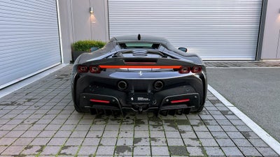 2022 Ferrari SF90 Stradale Base