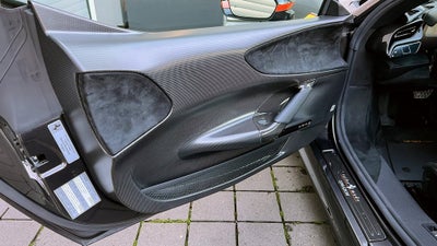 2022 Ferrari SF90 Stradale Base