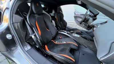 2022 Ferrari SF90 Stradale Base