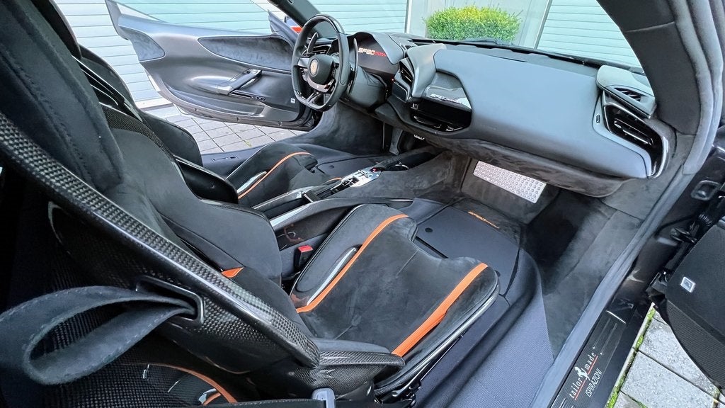 2022 Ferrari SF90 Stradale Base