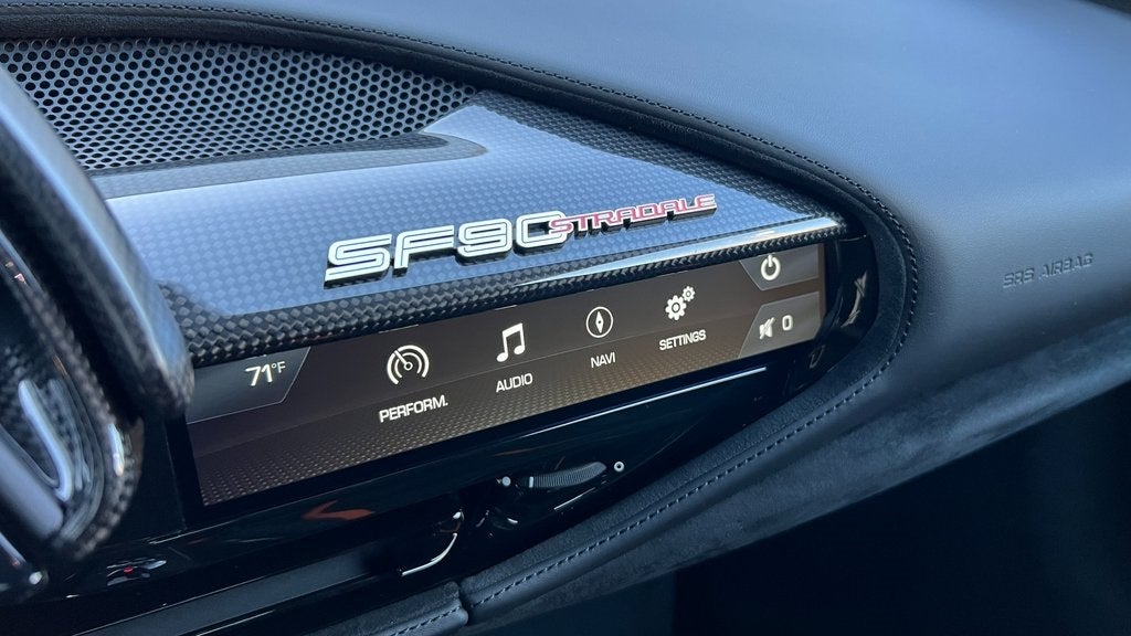 2022 Ferrari SF90 Stradale Base